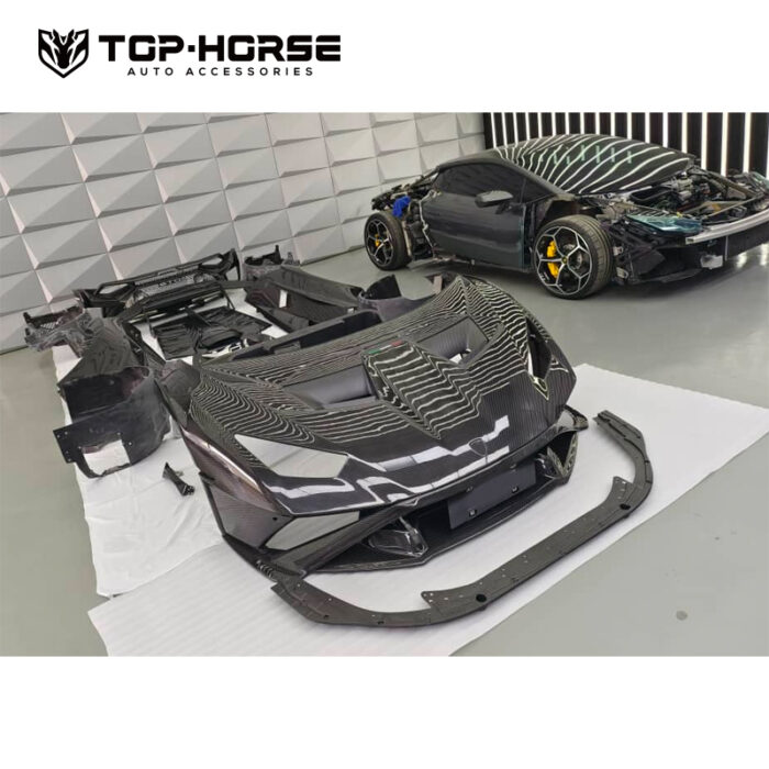 Lamborghini Huracan STO Dry Carbon Fiber Body Kit